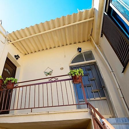 Natasha'S Nest Apartman Rhodes City Kültér fotó