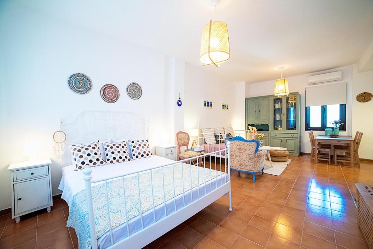 Natasha'S Nest Apartman Rhodes City Kültér fotó