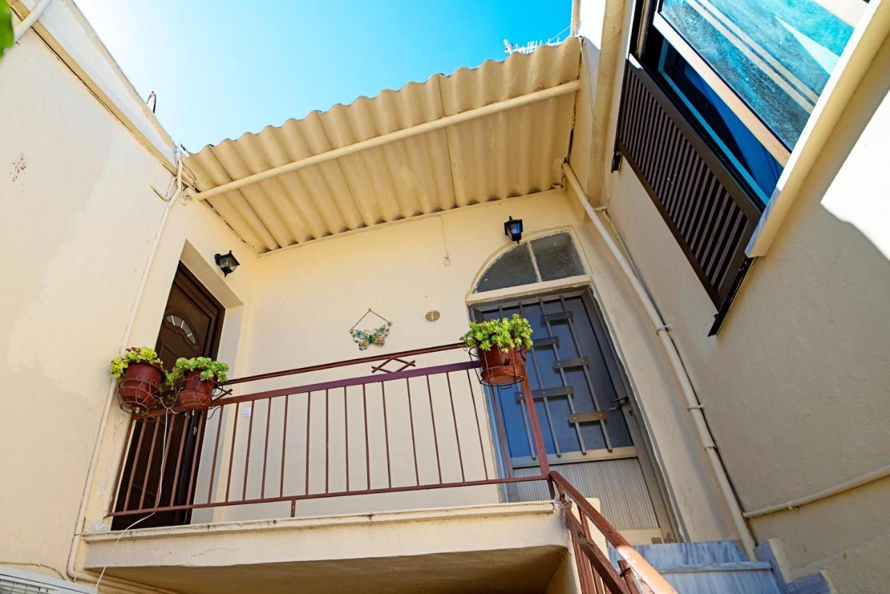 Natasha'S Nest Apartman Rhodes City Kültér fotó